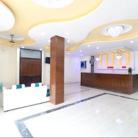 Hotel Kb Square Near Chandigarh Railway Station Chandīgarh Exterior foto