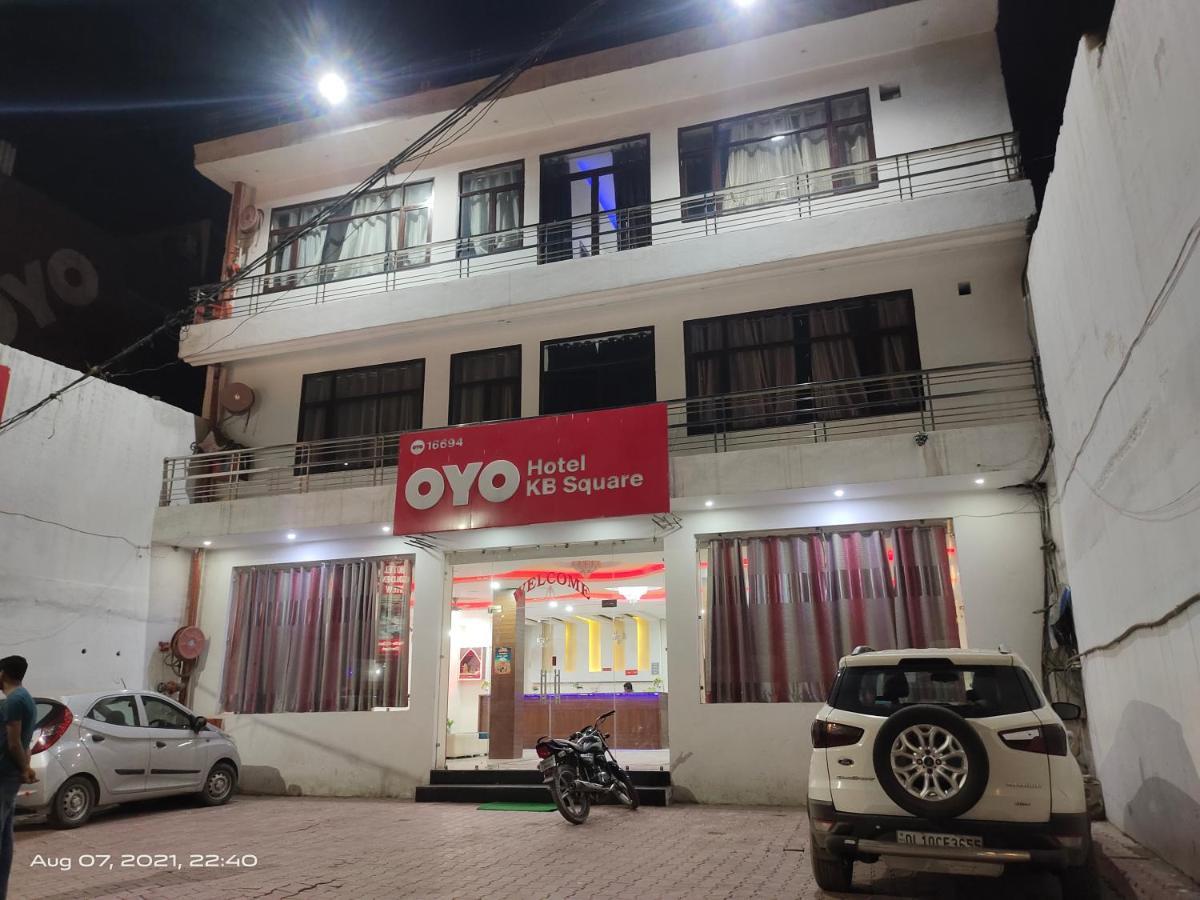 Hotel Kb Square Near Chandigarh Railway Station Chandīgarh Exterior foto