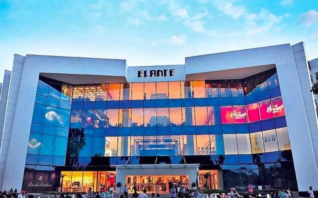 Hotel Kb Square Near Chandigarh Railway Station Chandīgarh Exterior foto