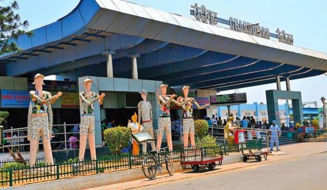 Hotel Kb Square Near Chandigarh Railway Station Chandīgarh Exterior foto